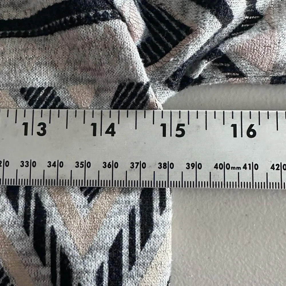 Amy‎ Byer Dress Girls 14 Black Grey Chevron 3/4 Sleeve Knit Pullover